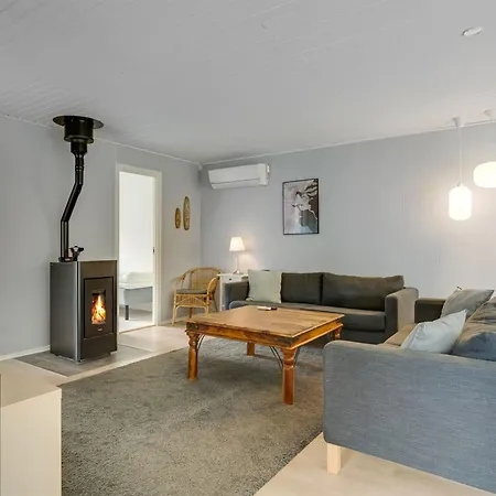Adisl - 300m To The Fjord By Interhome بيت للعطل Højslev